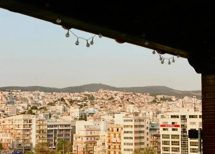 Skyline View - Big Balcony Apartament *